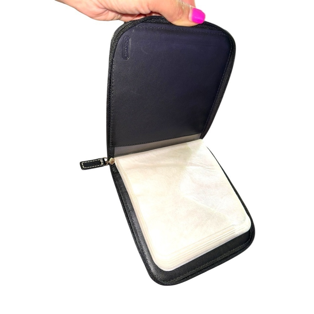 Vintage ▶️ COACH ◀️ Black Leather Travel CD Case - Picture 4 of 8